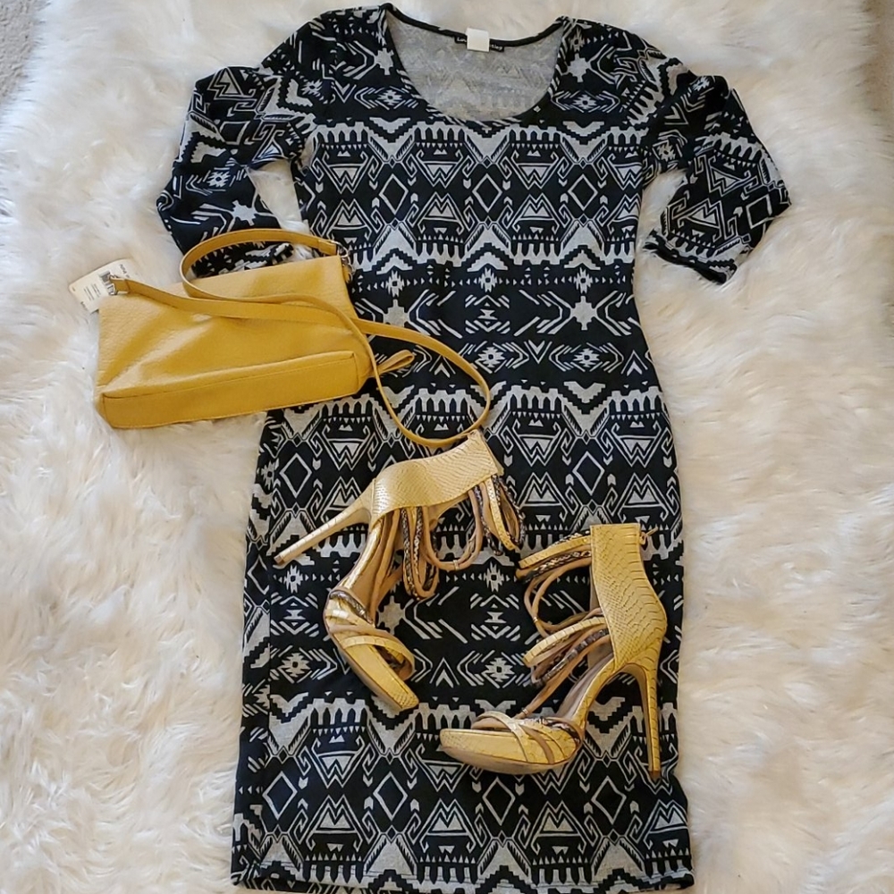 Aztec Print Midi!!